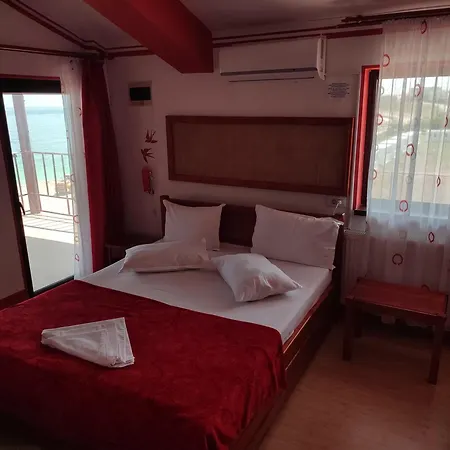 La Celeste Guest house *