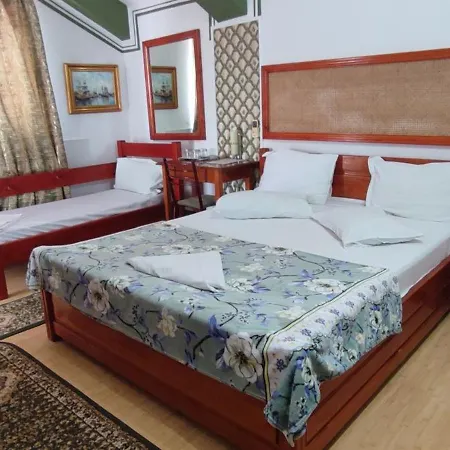 Konukevi La Celeste 4*